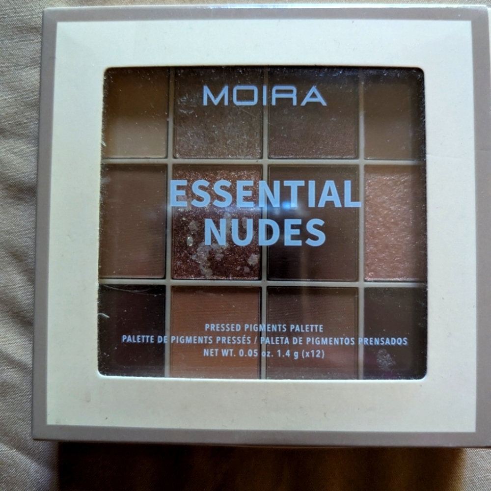 Moira Essential Nudes Eye color Pallette